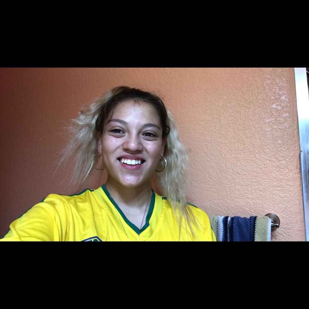 Meet your Posher, Amber